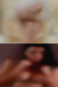 Phat juicy creamy girls pussy.