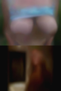 After girls the meeting naked for dinner.