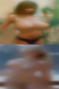 E me at xcarnie looking for hot g male.